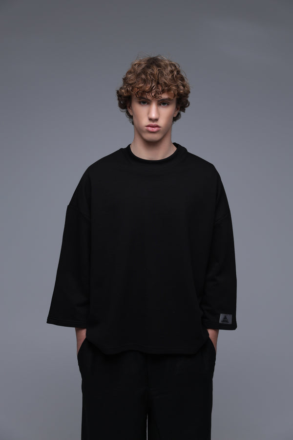  Чорна кроп-футболка oversize